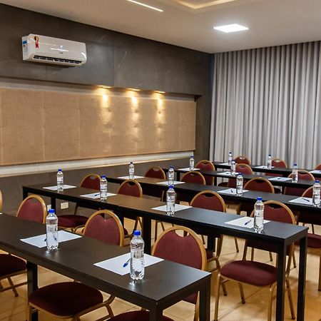 London Hotel Londrina Luaran gambar