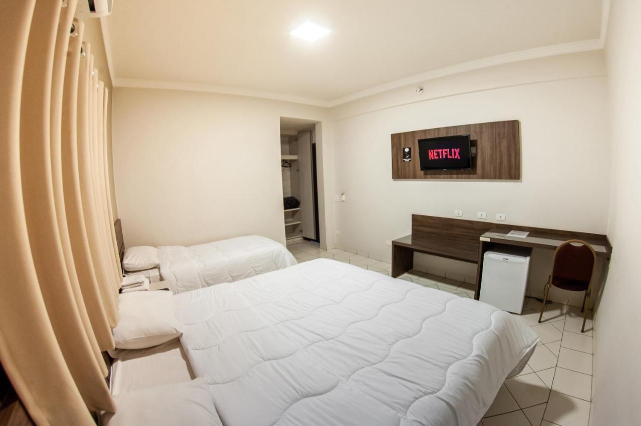 London Hotel Londrina Bilik gambar